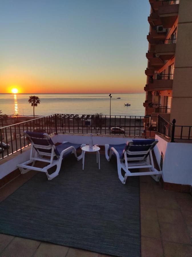 ÁTICO PRIMERA LINEA Marina Beach Fuengirola Esterno foto