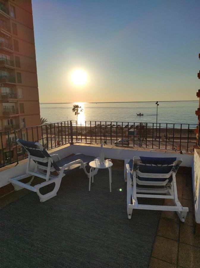 ÁTICO PRIMERA LINEA Marina Beach Fuengirola Esterno foto