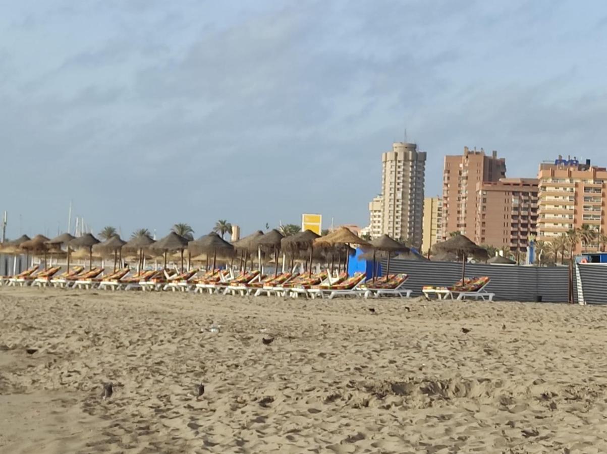 ÁTICO PRIMERA LINEA Marina Beach Fuengirola Esterno foto